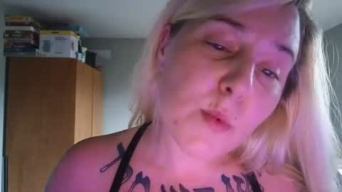Snapshot of theauroramae chatting on July 4, 2026, 1:45 am theauroramae - online show from July 4, 2026, 1:45 am