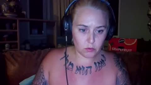 Snapshot of theauroramae chatting on July 7, 2026, 6:47 am theauroramae - online show from July 7, 2026, 6:47 am
