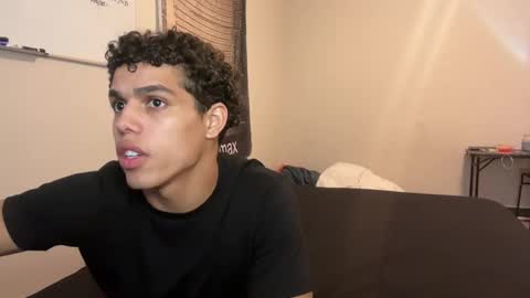 Snapshot of thebaileybrooks chatting on October 5, 2025, 3:49 am thebaileybrooks online show from October 5, 2025, 3:49 am