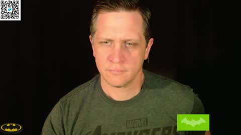 Snapshot of thebatandthecat10 chatting on May 11, 2026, 1:55 am ISABELLA or MATT online show from May 11, 2026, 1:55 am