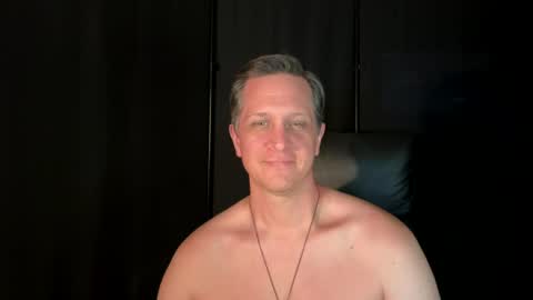 ISABELLA or MATT online show from July 8, 2026, 11:31 pm