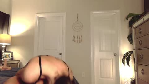 Snapshot of thebeautifulbadassnextdoor chatting on December 9, 2024, 2:34 am Tatum Shae online show from December 9, 2024, 2:34 am