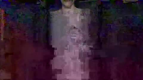 Snapshot of thebird9898 chatting on November 6, 2025, 7:48 pm thebird9898 online show from November 6, 2025, 7:48 pm