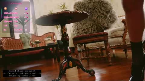 Snapshot of thecamwoman chatting on May 8, 2026, 4:23 pm Joan online show from May 8, 2026, 4:23 pm