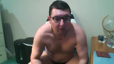 Swole Gorilla online show from March 30, 2026, 5:41 am