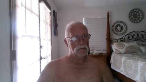 Snapshot of thecooltool_1 chatting on September 11, 2025, 7:47 pm thecooltool_1 online show from September 11, 2025, 7:47 pm