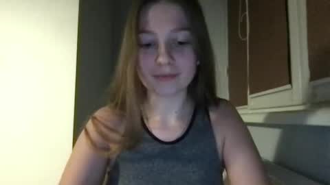 Crystal online show from January 31, 2025, 4:06 pm