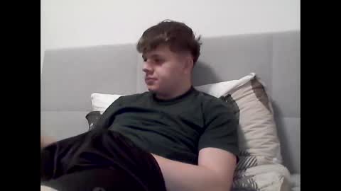 thecuteguy144949 online show from January 22, 2025, 4:33 pm