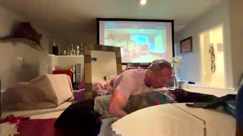 thedirtierthebetter8 online show from May 10, 2026, 7:35 am