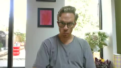 Snapshot of thedram chatting on July 16, 2026, 9:15 am DRAM online show from July 16, 2026, 9:15 am
