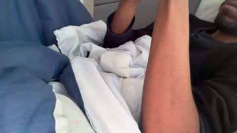 theeshooterr online show from December 4, 2024, 2:15 pm