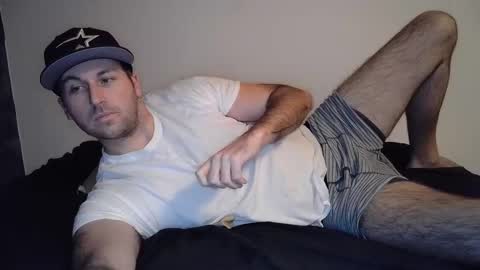 Theetwohander online show from February 19, 2025, 2:23 am