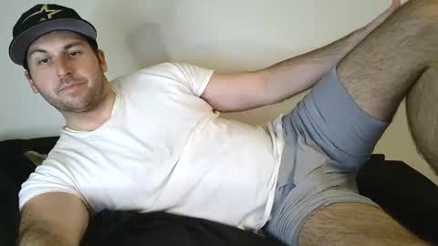 Snapshot of theetwohander chatting on May 7, 2026, 12:27 am Theetwohander online show from May 7, 2026, 12:27 am