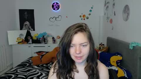 Snapshot of thefarmergirl chatting on March 23, 2026, 4:49 am TheFarmergirl online show from March 23, 2026, 4:49 am