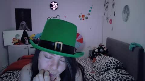 Snapshot of thefarmergirl chatting on March 29, 2026, 5:29 am TheFarmergirl online show from March 29, 2026, 5:29 am