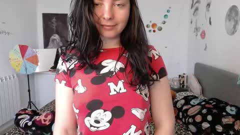 Snapshot of thefarmergirl chatting on May 16, 2026, 4:31 am TheFarmergirl online show from May 16, 2026, 4:31 am