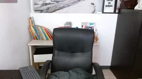 Peyton online show from February 4, 2026, 3:01 am