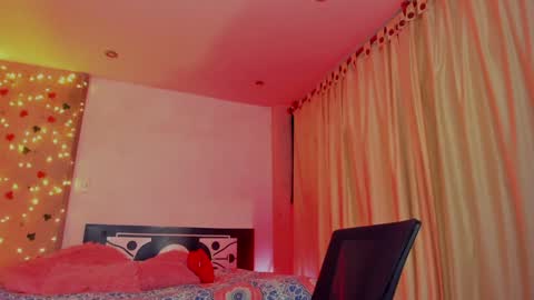 Goldie online show from February 7, 2025, 2:08 am