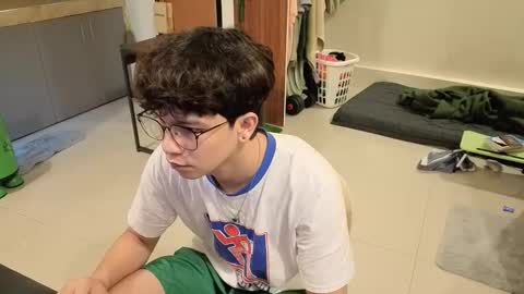Snapshot of thegreenmagus chatting on April 16, 2026, 8:15 am Green online show from April 16, 2026, 8:15 am