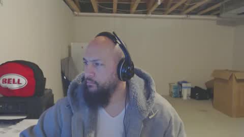 thehawaiian93 online show from February 12, 2026, 11:38 am