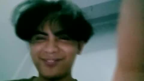 Snapshot of thehugecomeback chatting on November 12, 2025, 3:01 pm Xerxis online show from November 12, 2025, 3:01 pm