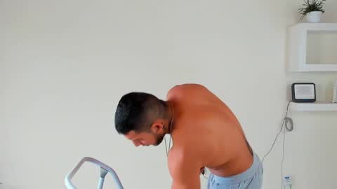 theinderhoot online show from January 8, 2025, 2:46 pm