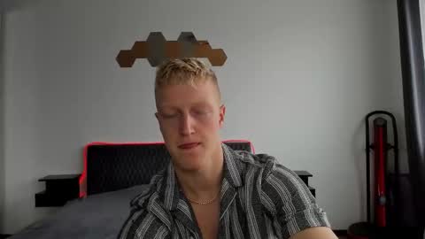 thejacob_d online show from November 14, 2025, 10:58 am