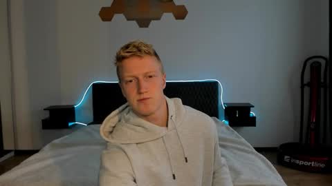 thejacob_d online show from December 15, 2025, 10:52 am