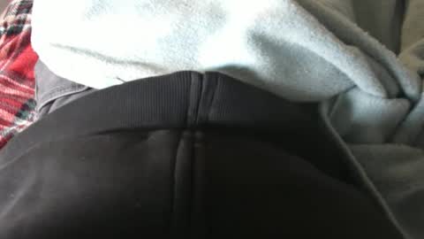 Liam online show from February 8, 2026, 10:57 pm