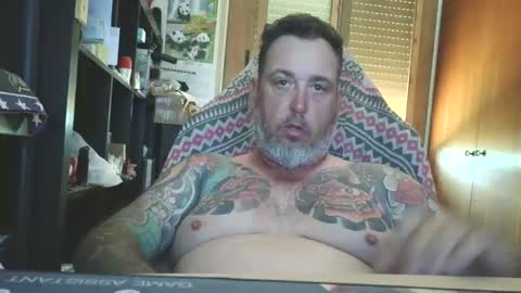Snapshot of thekier chatting on May 23, 2026, 9:35 am thekier online show from May 23, 2026, 9:35 am