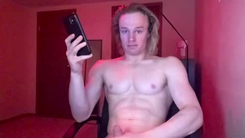 Snapshot of thelevimeyers chatting on March 11, 2025, 1:16 am thelevimeyers online show from March 11, 2025, 1:16 am