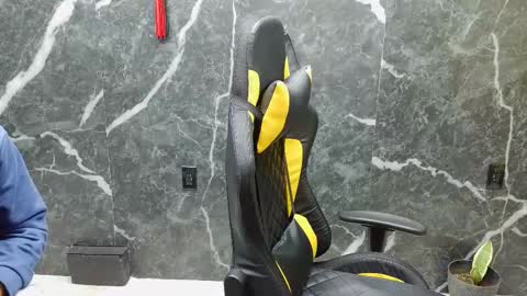 thelitoshowofficial online show from January 19, 2026, 2:04 am