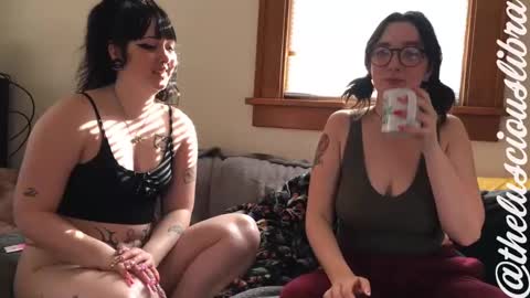 Snapshot of thelusciouslibra chatting on January 27, 2025, 8:07 pm thelusciouslibra online show from January 27, 2025, 8:07 pm