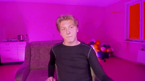 Sever online show from February 9, 2025, 7:52 pm