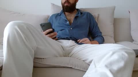 TheMonarchGoat online show from October 15, 2025, 7:08 am