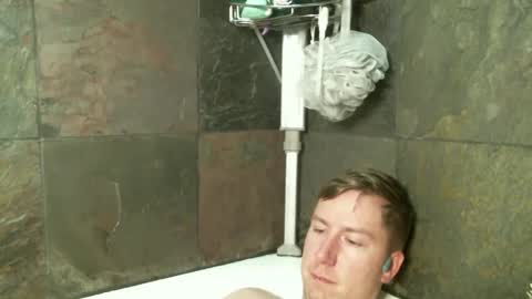 Daisy and Tim online show from February 9, 2025, 4:36 am