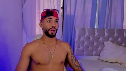 Theo Sky online show from September 30, 2025, 9:09 pm