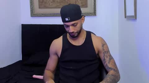 Theo Sky online show from October 11, 2025, 9:02 pm