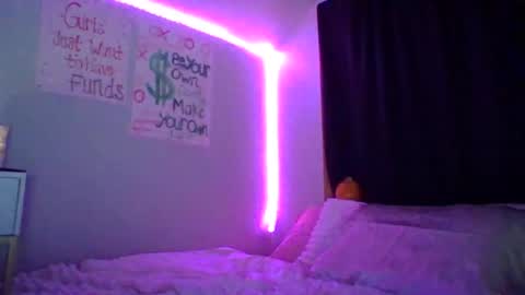 Snapshot of therealbabygofficial chatting on November 1, 2025, 1:40 am therealbabygofficial online show from November 1, 2025, 1:40 am