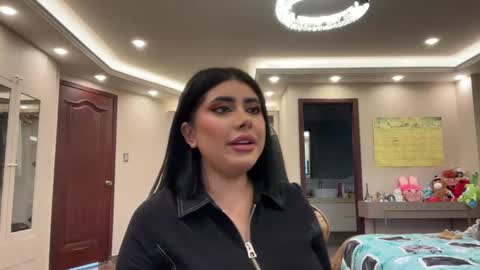 therealcamilabaddie online show from September 18, 2025, 8:44 pm