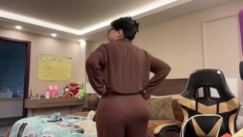 therealcamilabaddie online show from September 26, 2025, 8:02 pm