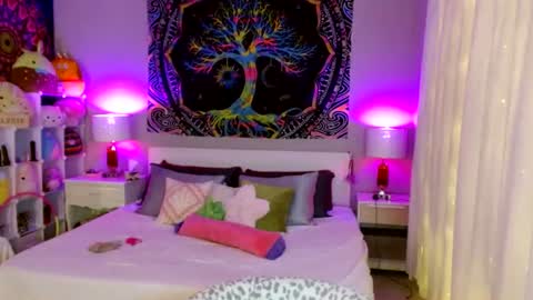 Madame Celeste online show from June 26, 2026, 2:49 am