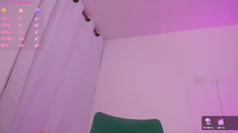 Snapshot of therealpeach_ chatting on February 27, 2025, 10:04 am online show from February 27, 2025, 10:04 am