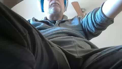 Snapshot of thereisnospoon1970 chatting on January 5, 2025, 5:30 pm Neo online show from January 5, 2025, 5:30 pm