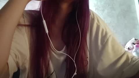 Snapshot of theresarichardson chatting on June 15, 2026, 9:44 am Sophie online show from June 15, 2026, 9:44 am