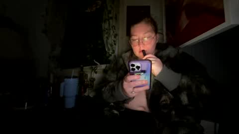 Snapshot of thesashadomme chatting on January 13, 2025, 3:45 am The Sasha Domme online show from January 13, 2025, 3:45 am