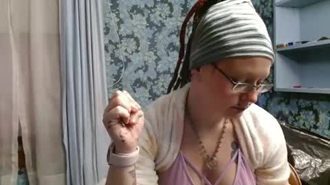 Siren of the Fae online show from December 14, 2025, 2:39 am