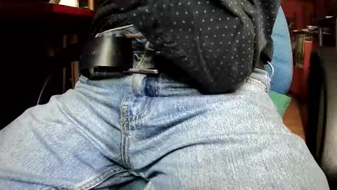 Snapshot of thesixpack_ chatting on March 21, 2026, 10:35 pm thesixpack_ online show from March 21, 2026, 10:35 pm