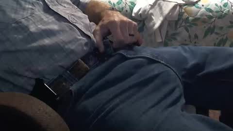 thetnguy online show from October 26, 2025, 3:51 pm