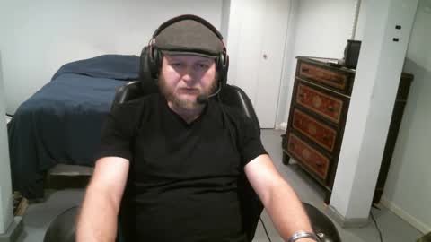 vagabond online show from October 8, 2025, 4:10 am